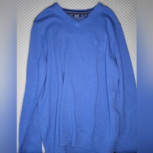 Izod Blue v neck sweater - Picture 1 of 4